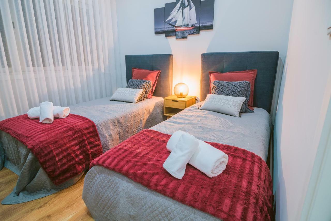 Lechartier Oporto Apartments 3 ภายนอก รูปภาพ