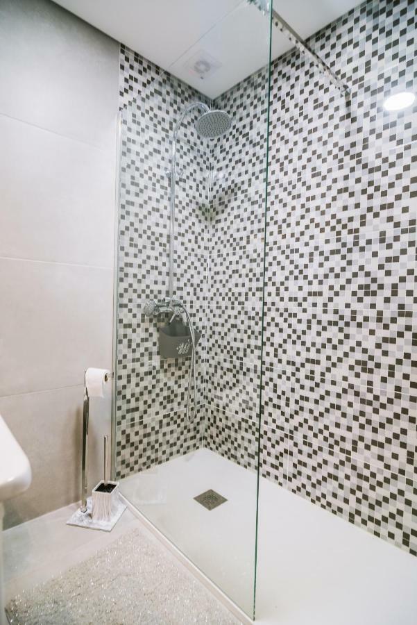 Lechartier Oporto Apartments 3 ภายนอก รูปภาพ