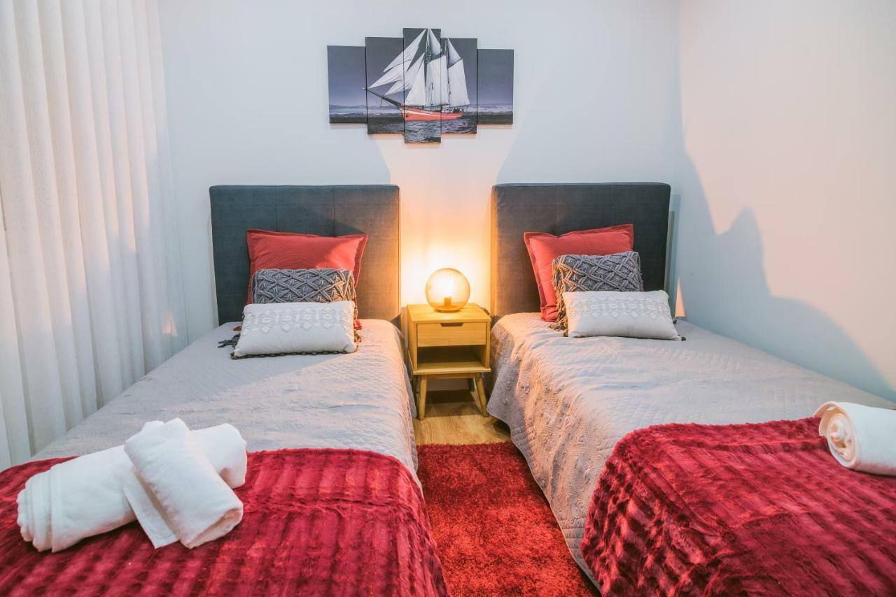 Lechartier Oporto Apartments 3 ภายนอก รูปภาพ